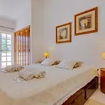 Small 4pax -shared Pool @ Homesbyfc * Албуфейра