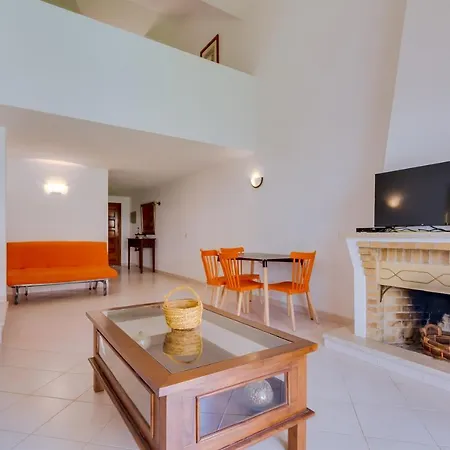 Prázdninový dům Small 4pax -shared Pool @ Homesbyfc Albufeira