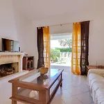 Small 4pax -shared Pool @ Homesbyfc * Albufeira