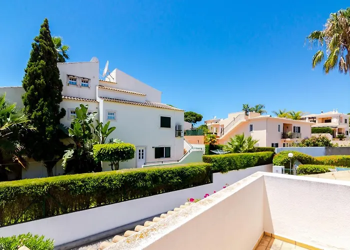 Holiday home Small 4pax -shared Pool @ Homesbyfc Albufeira
