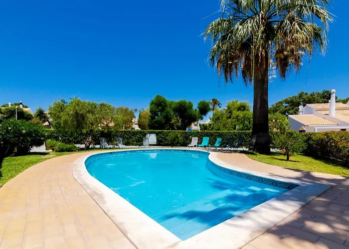 Ferienhaus Small 4pax -shared Pool @ Homesbyfc